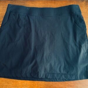 Crown & Ivy Curvy Navy Skort